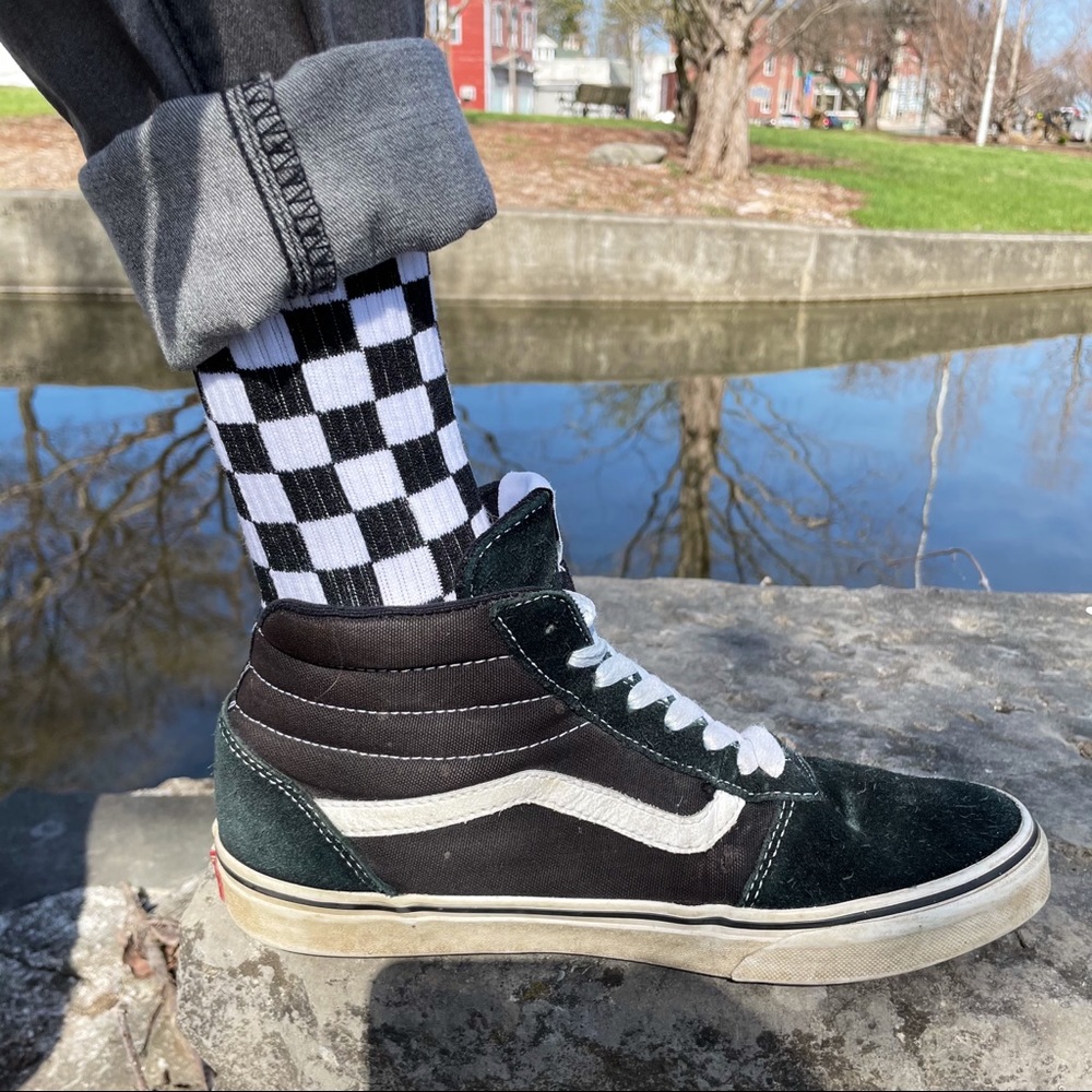 SOLD OUT Checkered Crew Socks